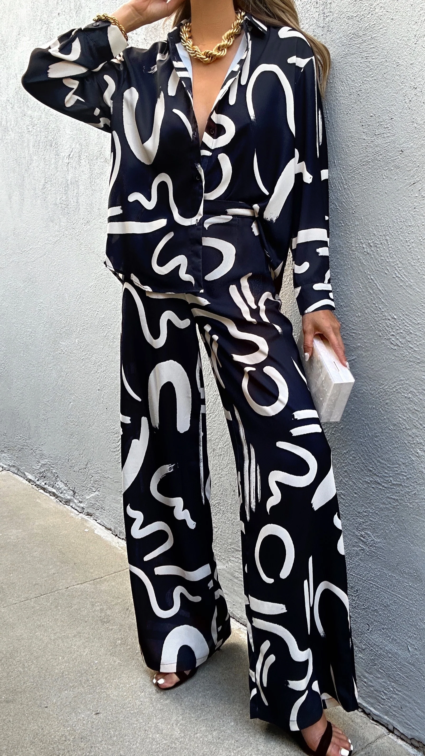 York Long Sleeve Shirt - Black/Sand