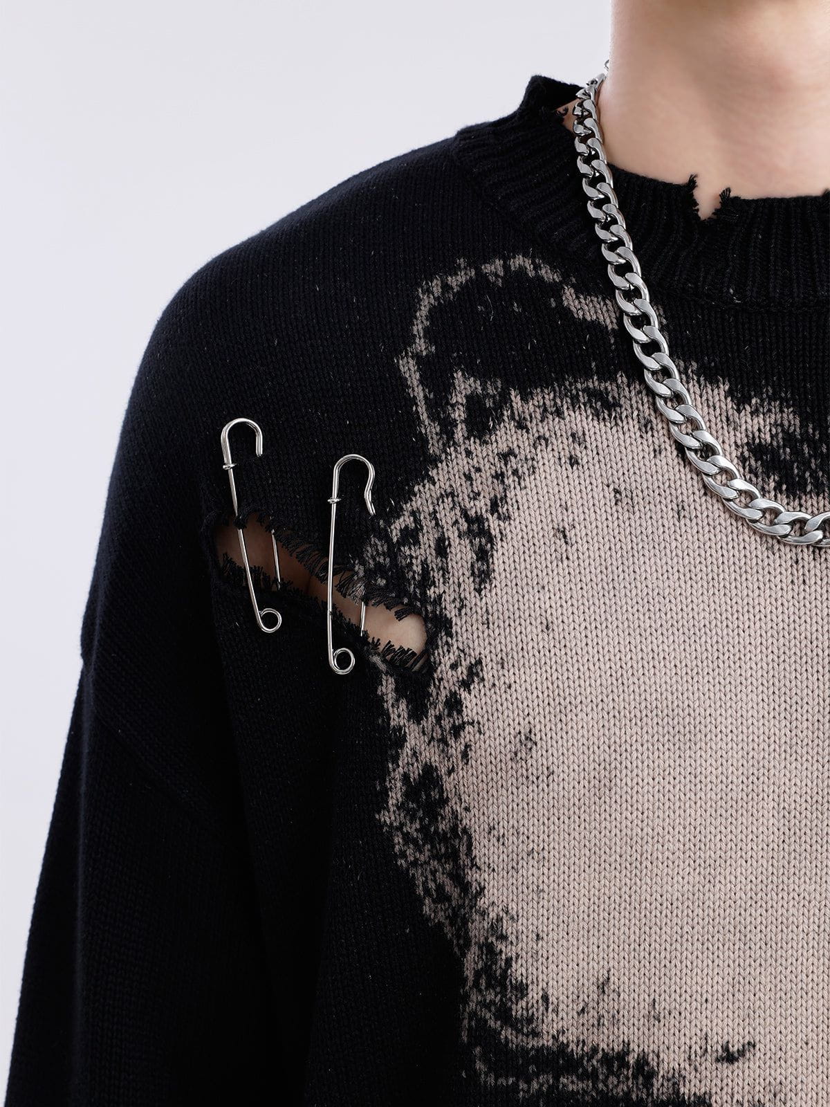 Aelfric Eden Paperclip Broken Design Knit Sweater