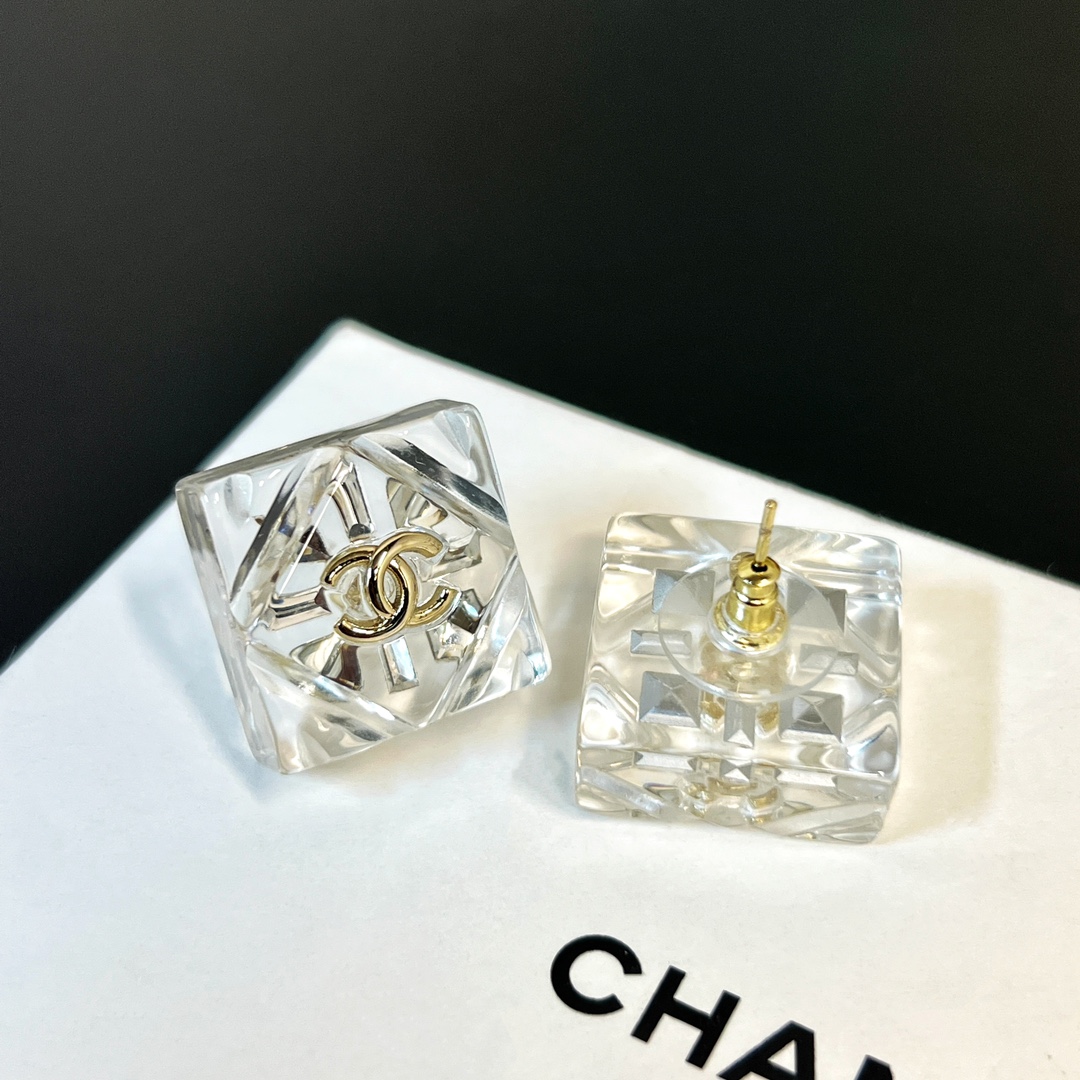 Chanel Earring