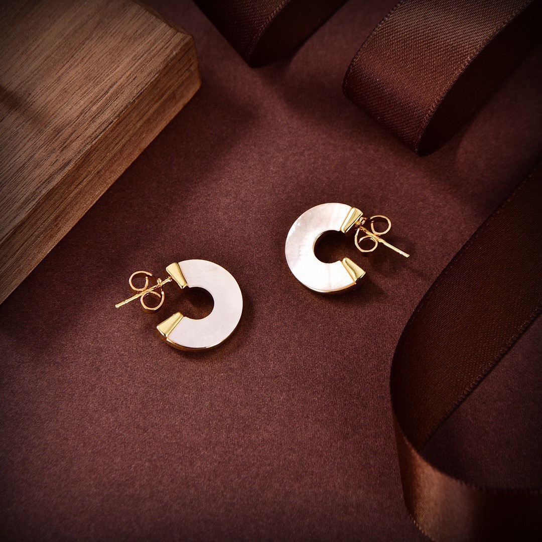 Vivienne Westwood Earring