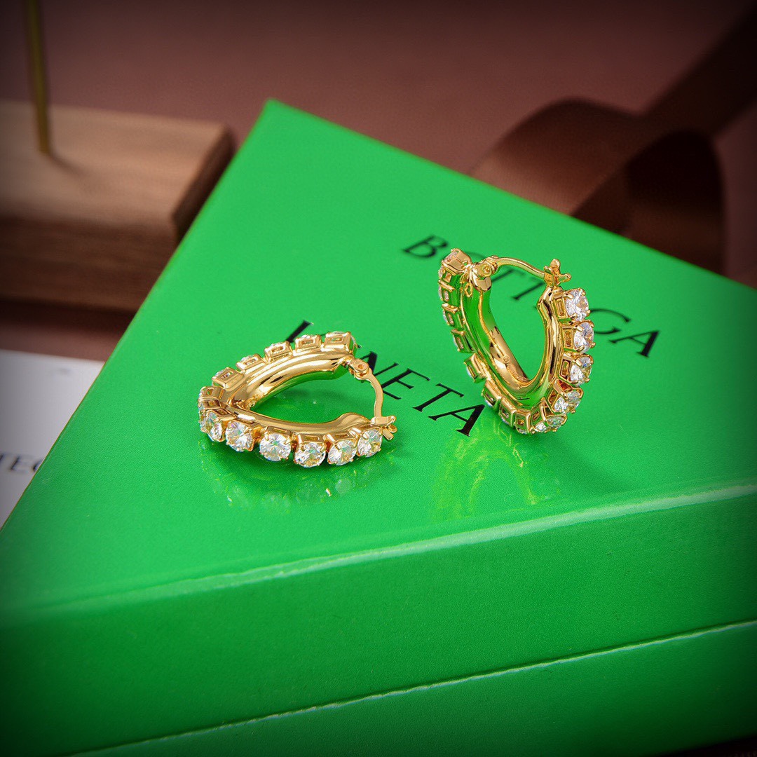 BOTTEGA VENENTA Earring