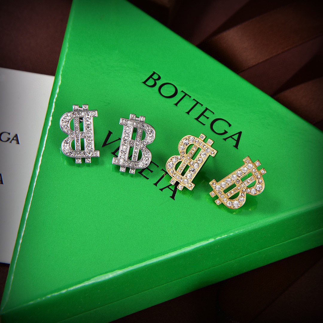 BOTTEGA VENENTA Earring