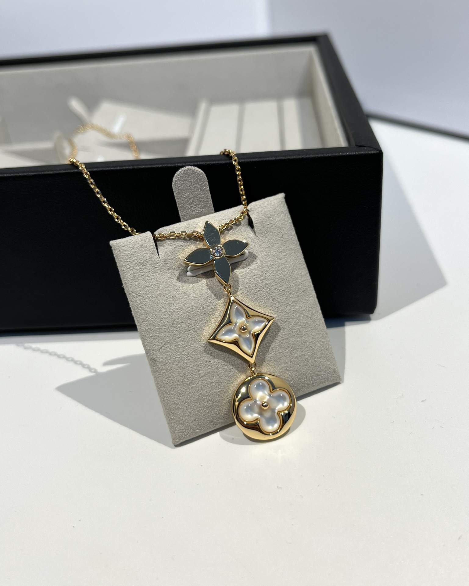 Louis Vuitton Color Blossom Necklace