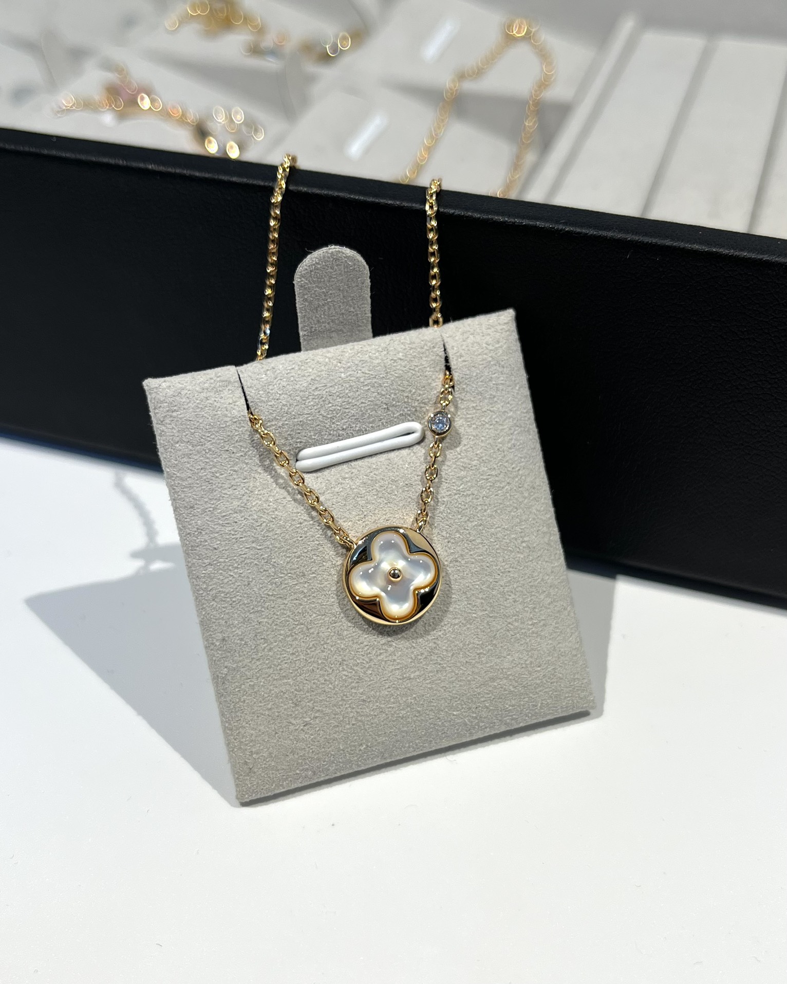 Louis Vuitton Color Blossom Necklace