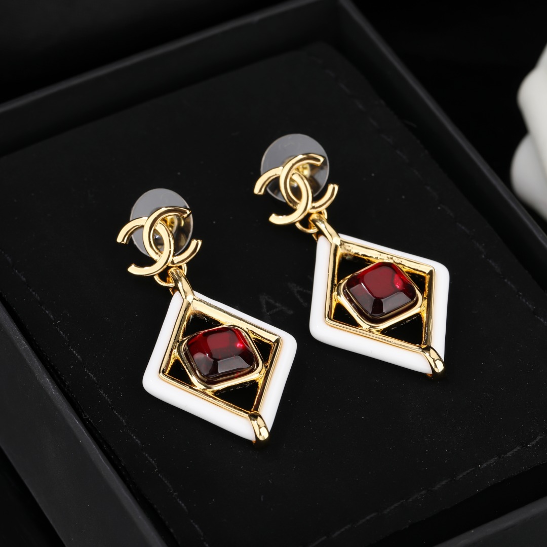Chanel Earring