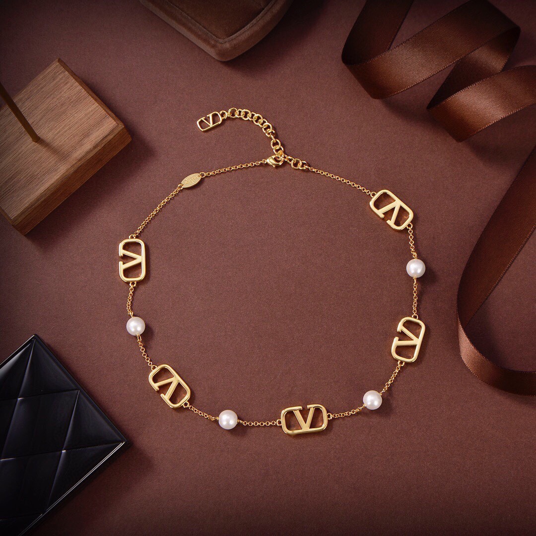 Valentino Necklace