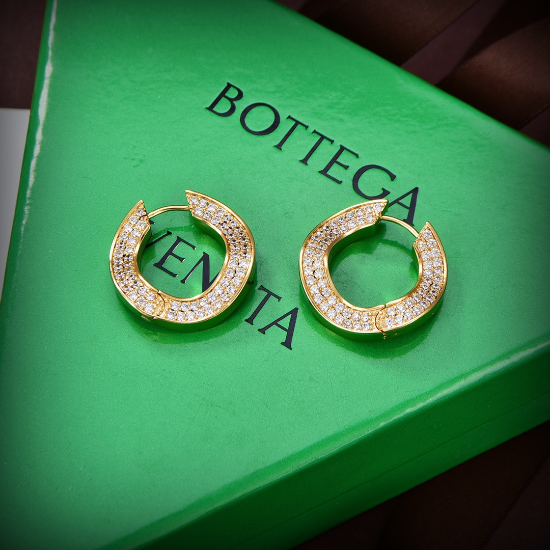 BOTTEGA VENENTA Earring