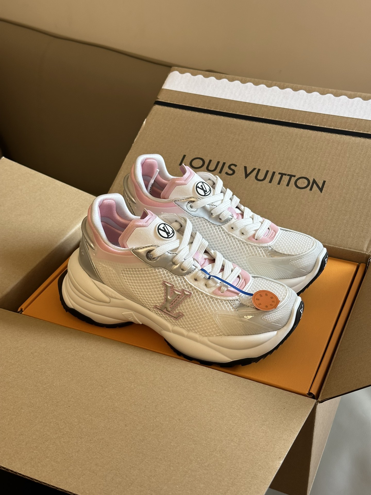 Louis Vuitton Sneakers