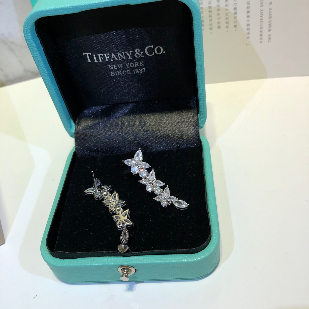 Tiffany Earring