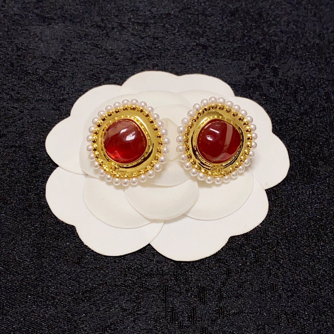 Chanel Earring