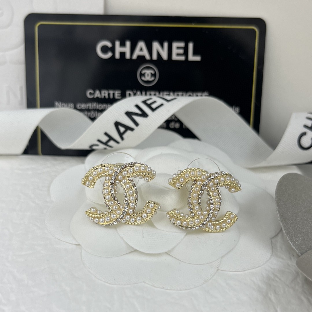 Chanel Earring