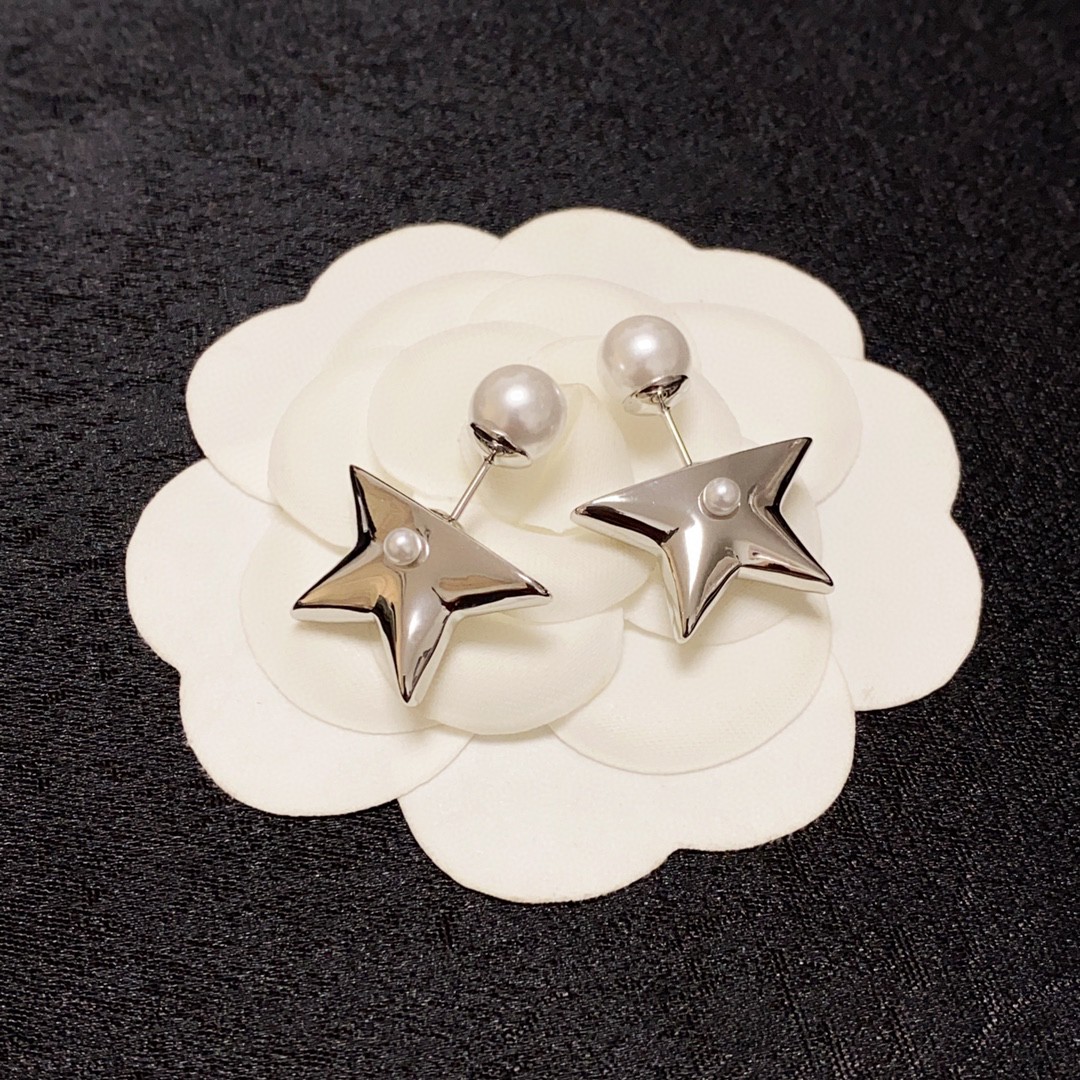 Dior Earring