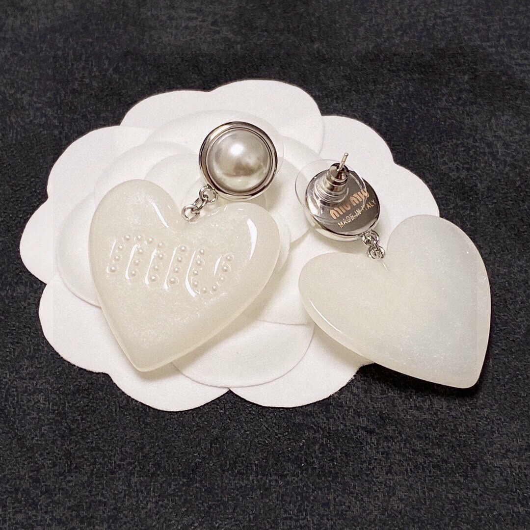 MiuMiu Earring