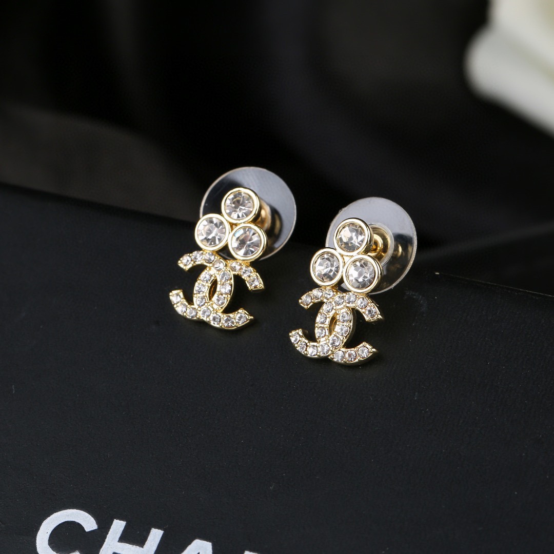 Chanel Earring