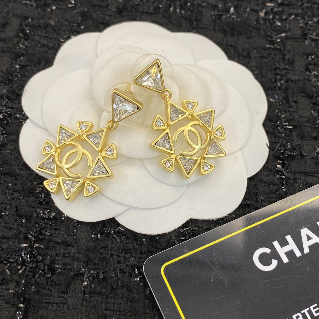 Chanel Earring