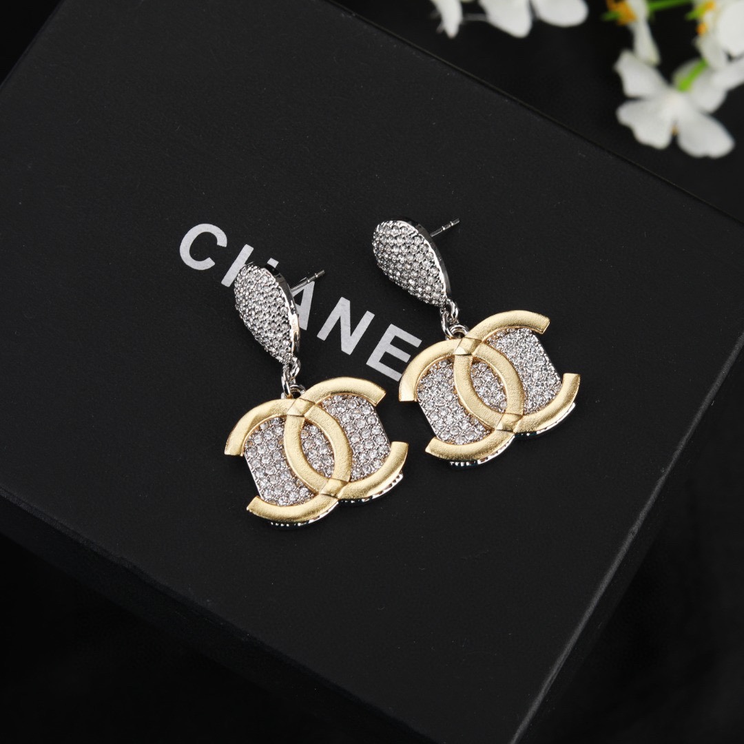 Chanel Earring