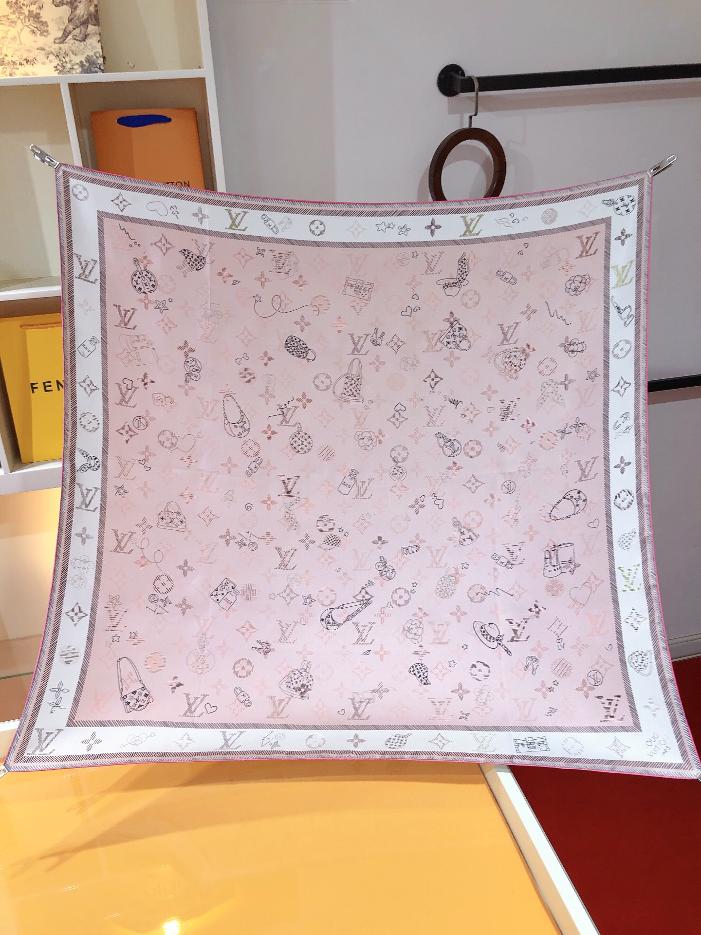 Louis Vuitton WISHLIST Square