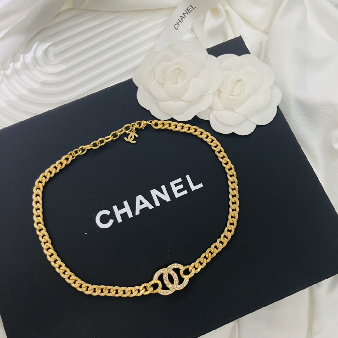 Chanel Choker