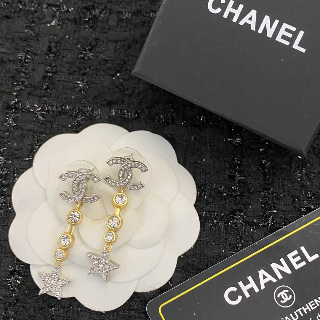 Chanel Earring