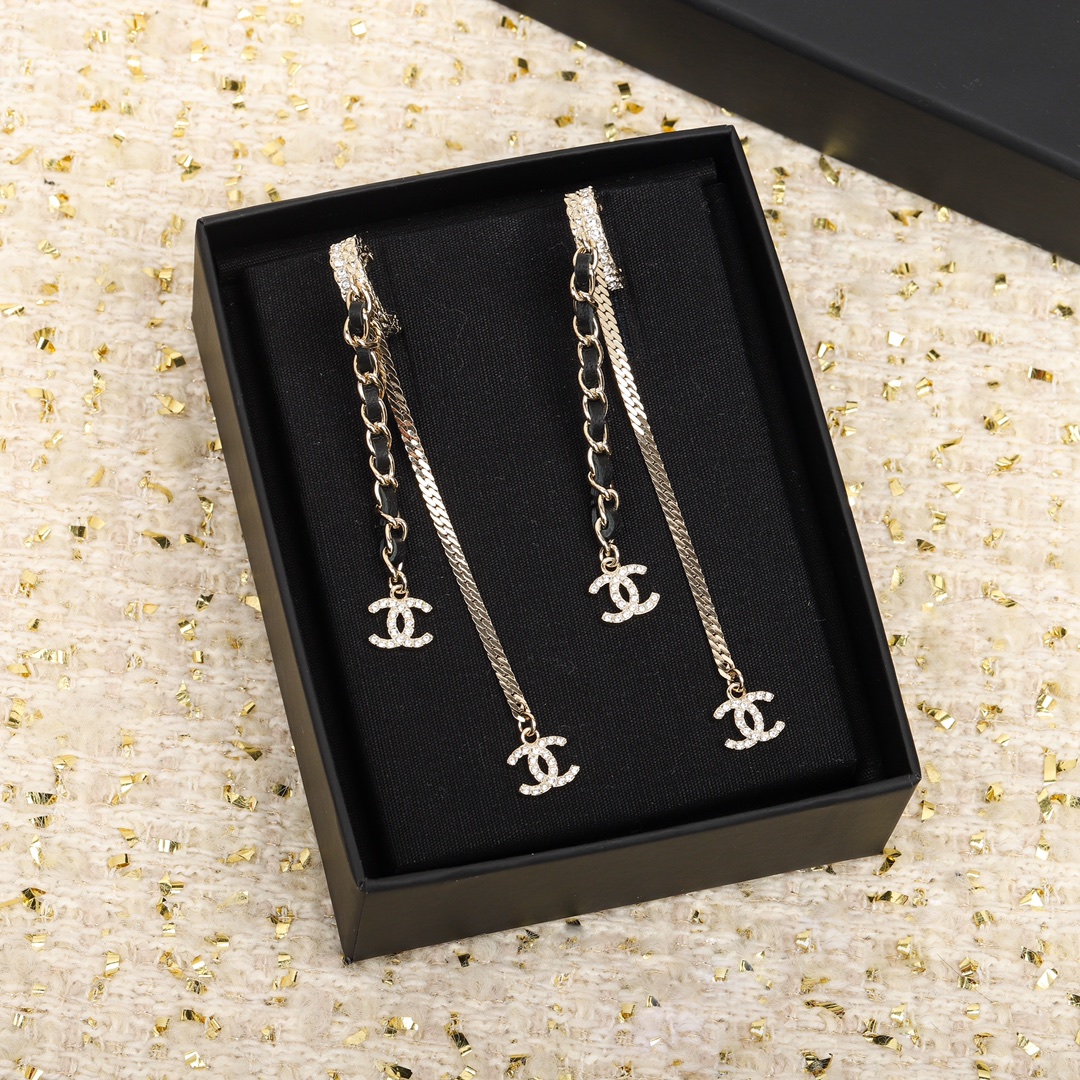 Chanel Earring