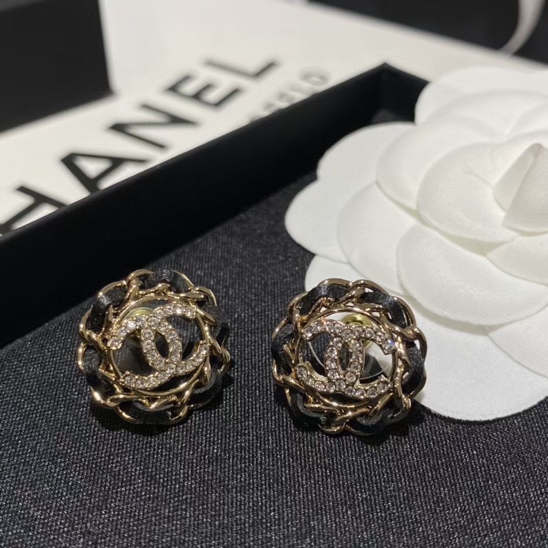 Chanel Earring