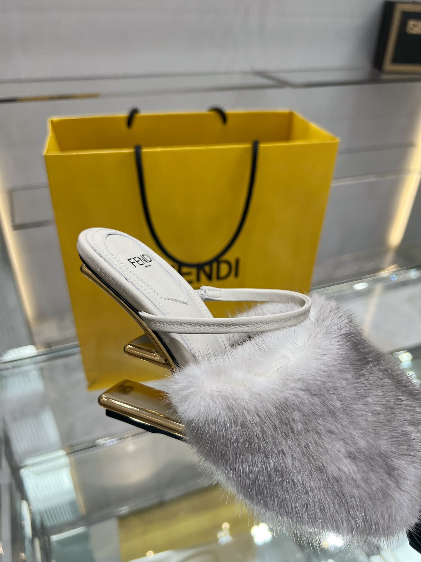 Fendi Slides