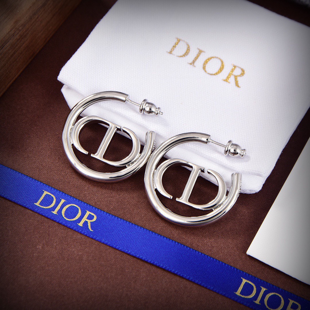 Dior Earring