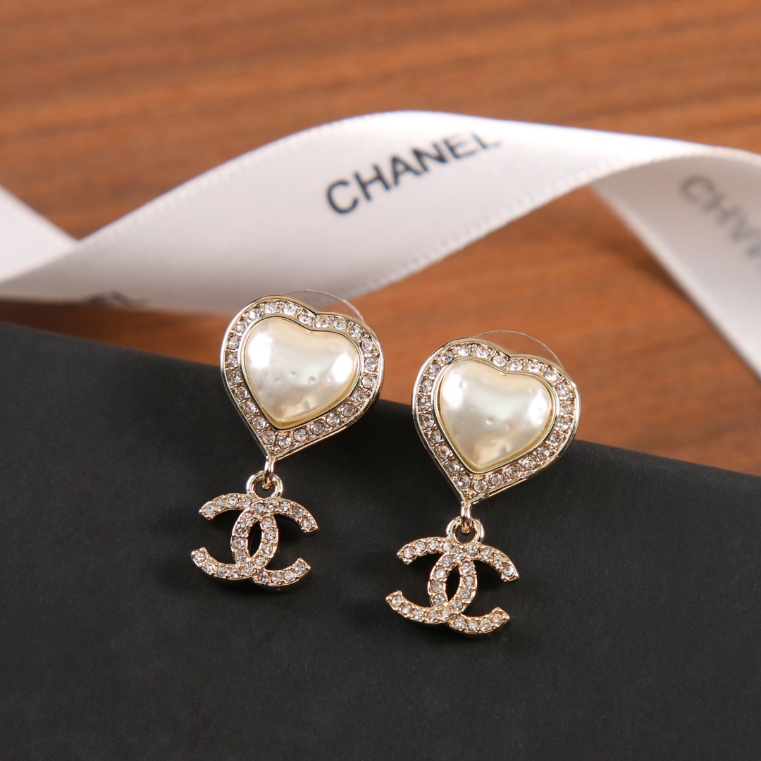 Chanel Earring