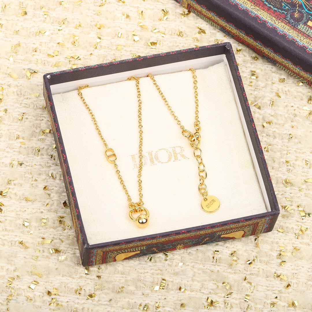 Dior Necklace