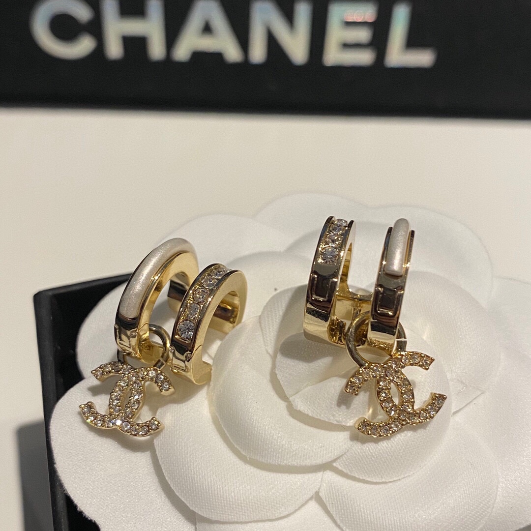 Chanel Earring