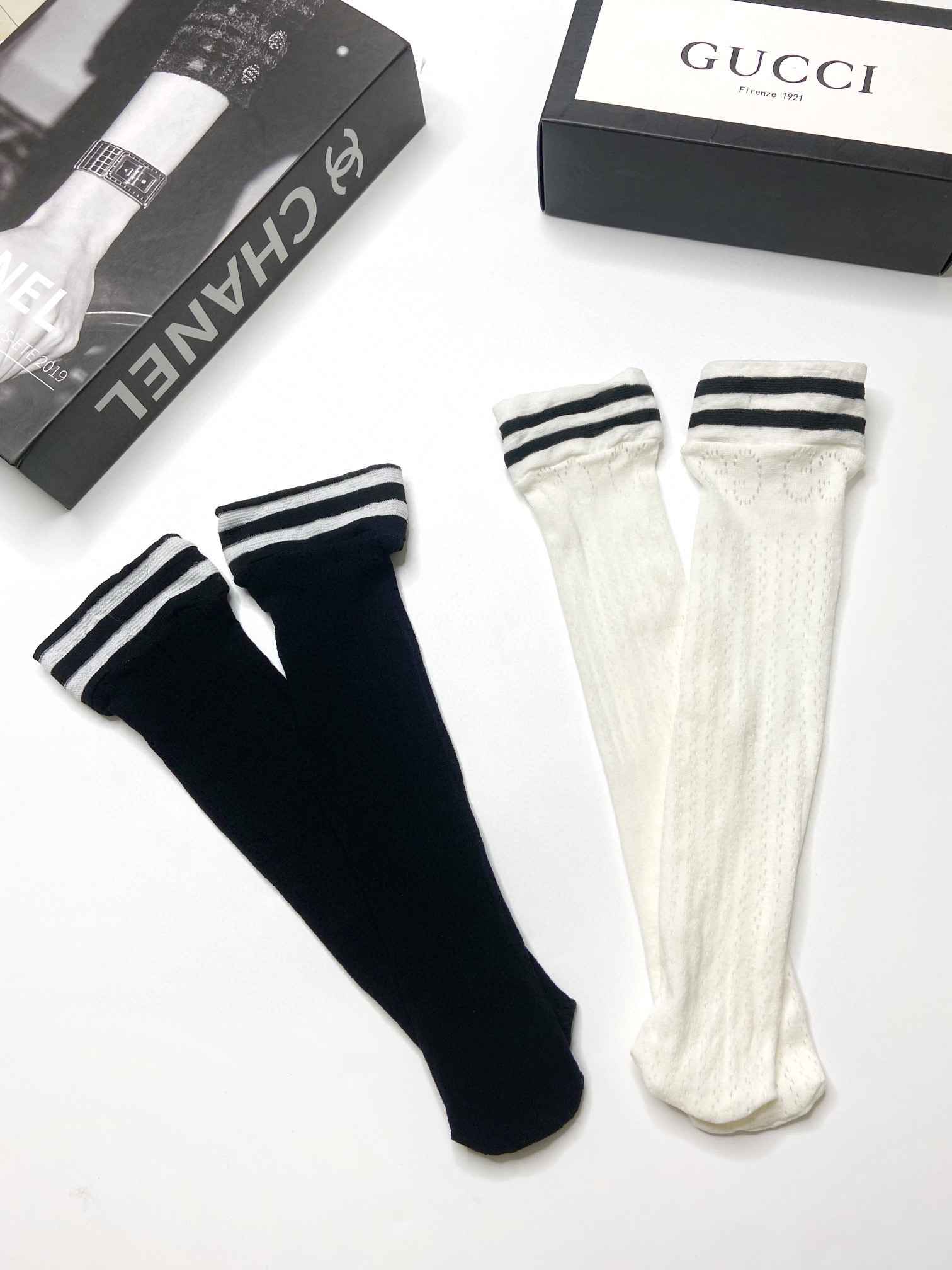 Gucci Stocks【 Box of 2 pairs 】