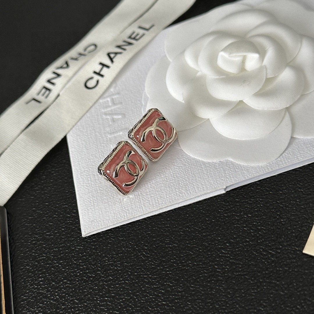 Chanel Earring