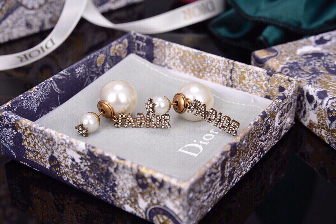 Dior Earring