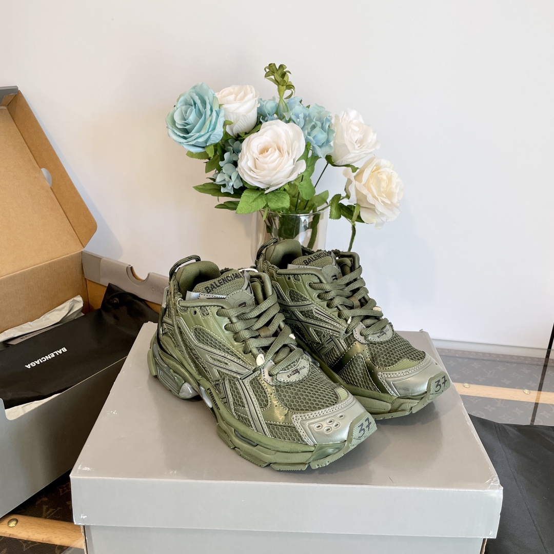 Balenciaga Runner Sneaker