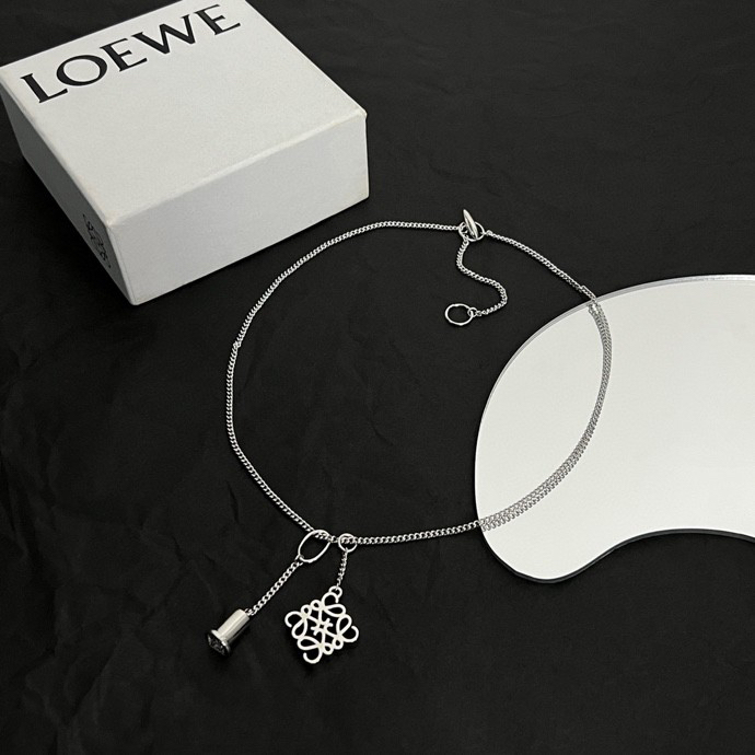 Loewe Necklace