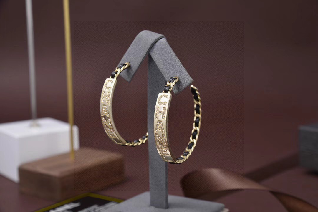 Chanel Earring