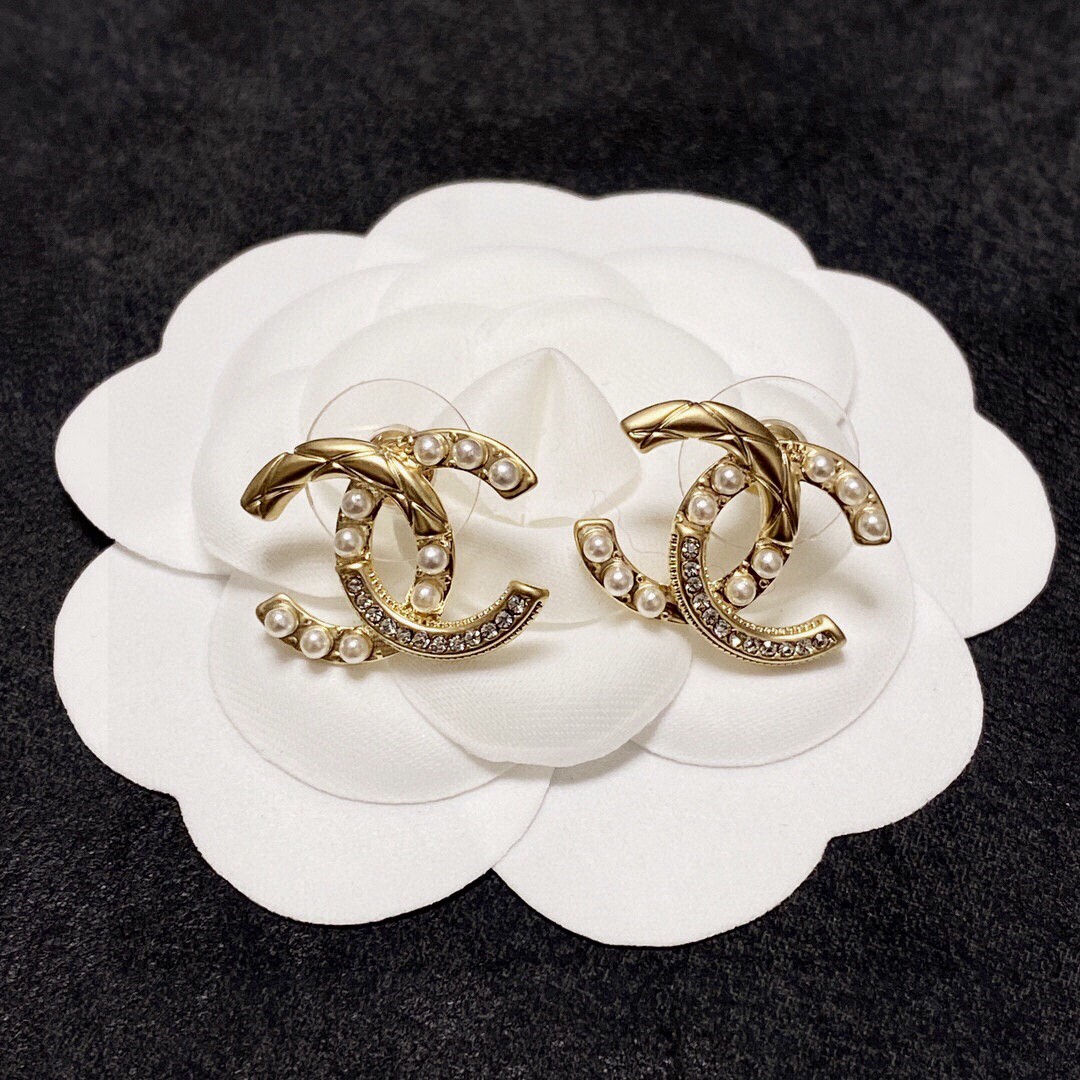Chanel Earring