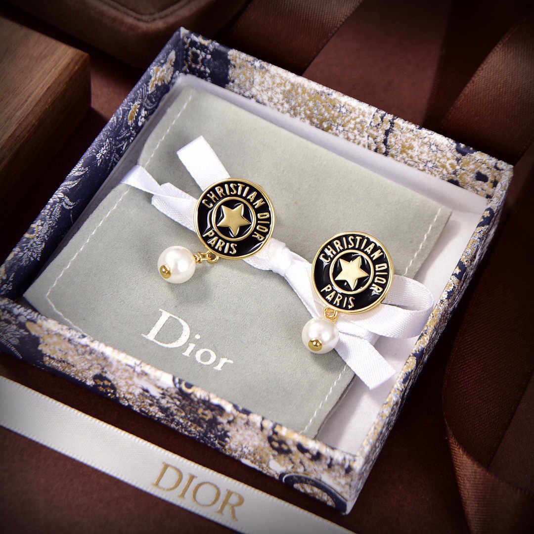 Dior Earring