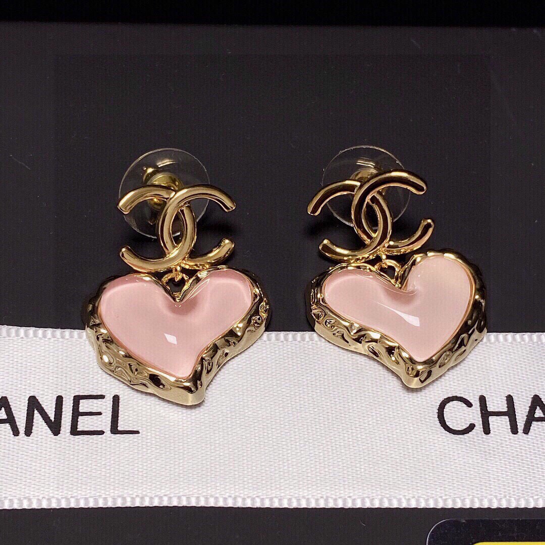Chanel earring