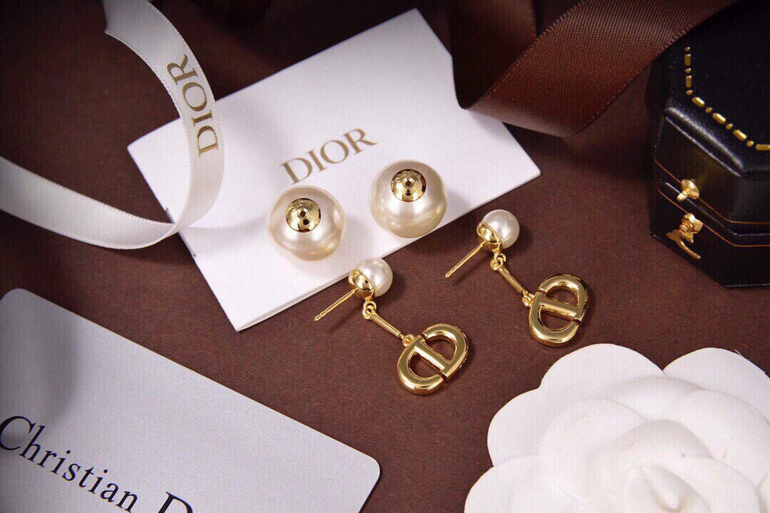 Dior Earring