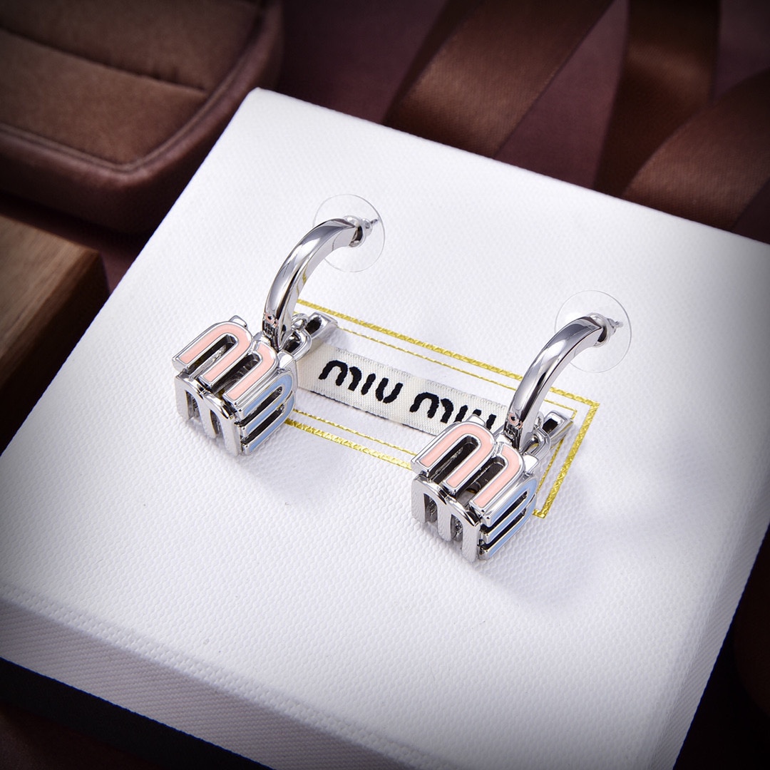 MiuMiu Earring