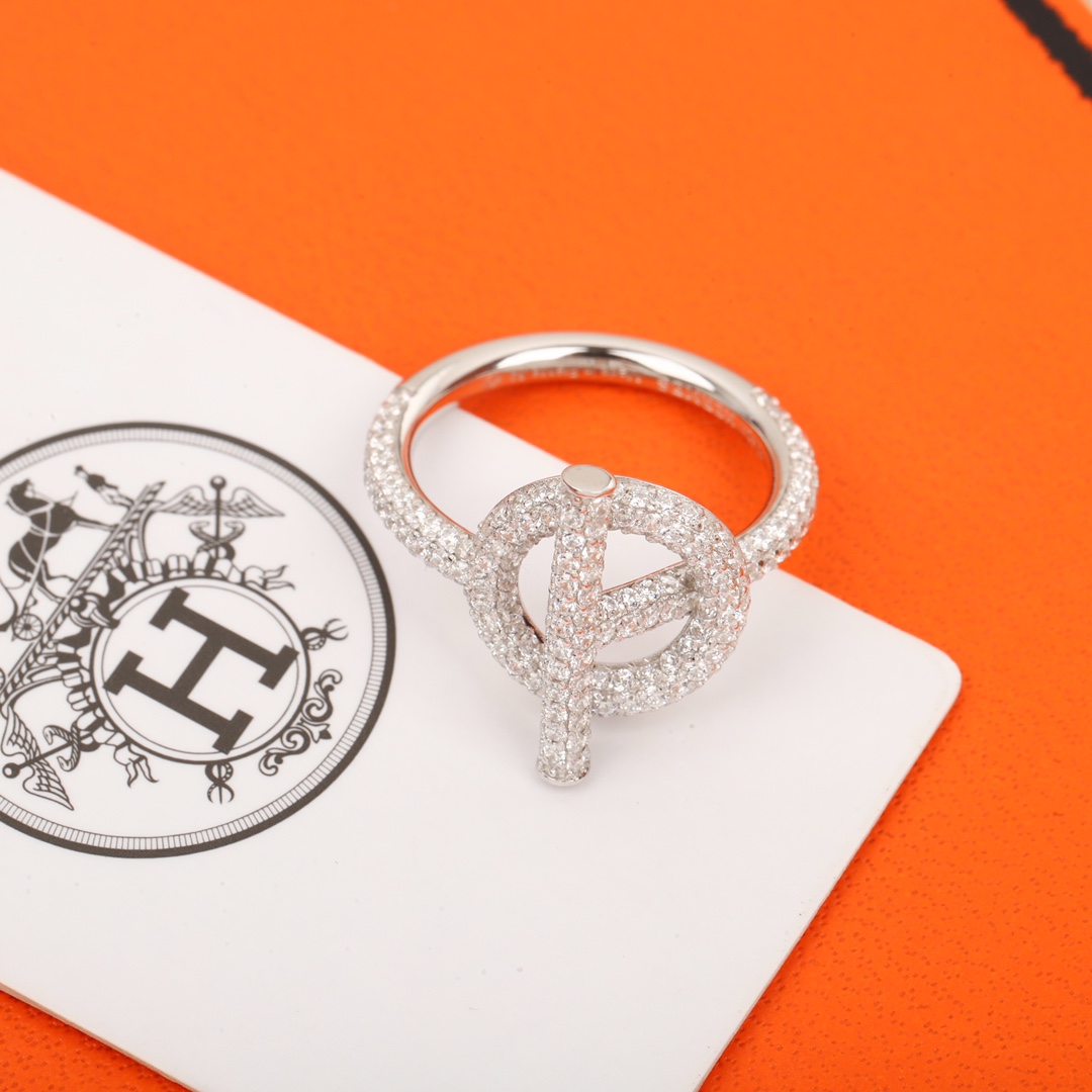 Hermes Ring