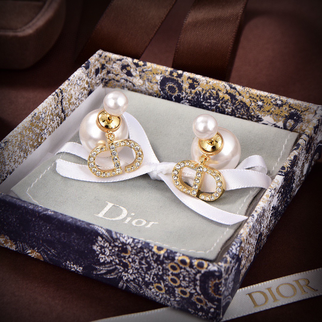 Dior Earring