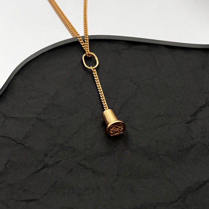 Loewe Necklace