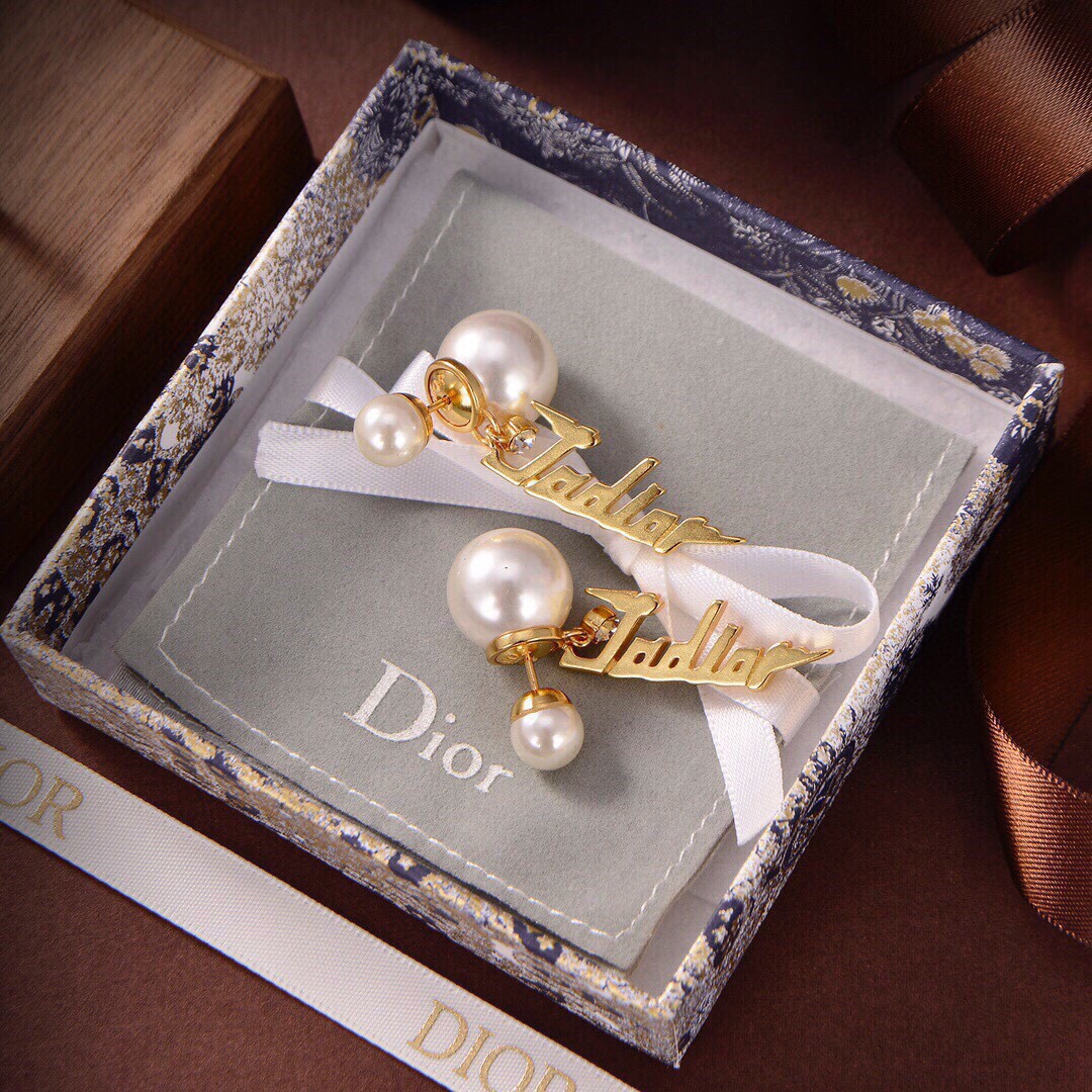 Dior Earring