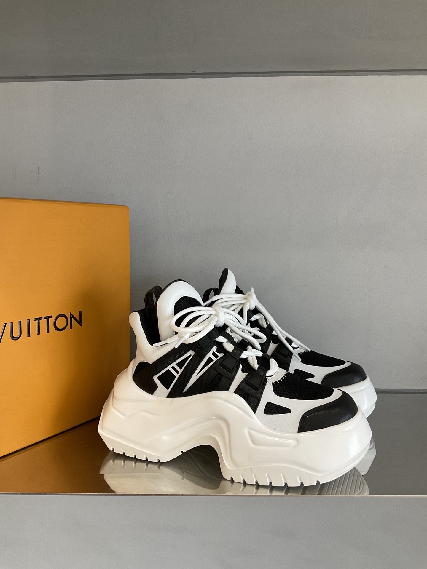 Louis Vuitton Sneakers-5CM