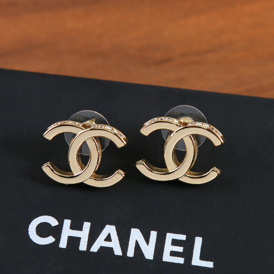 Chanel Earring