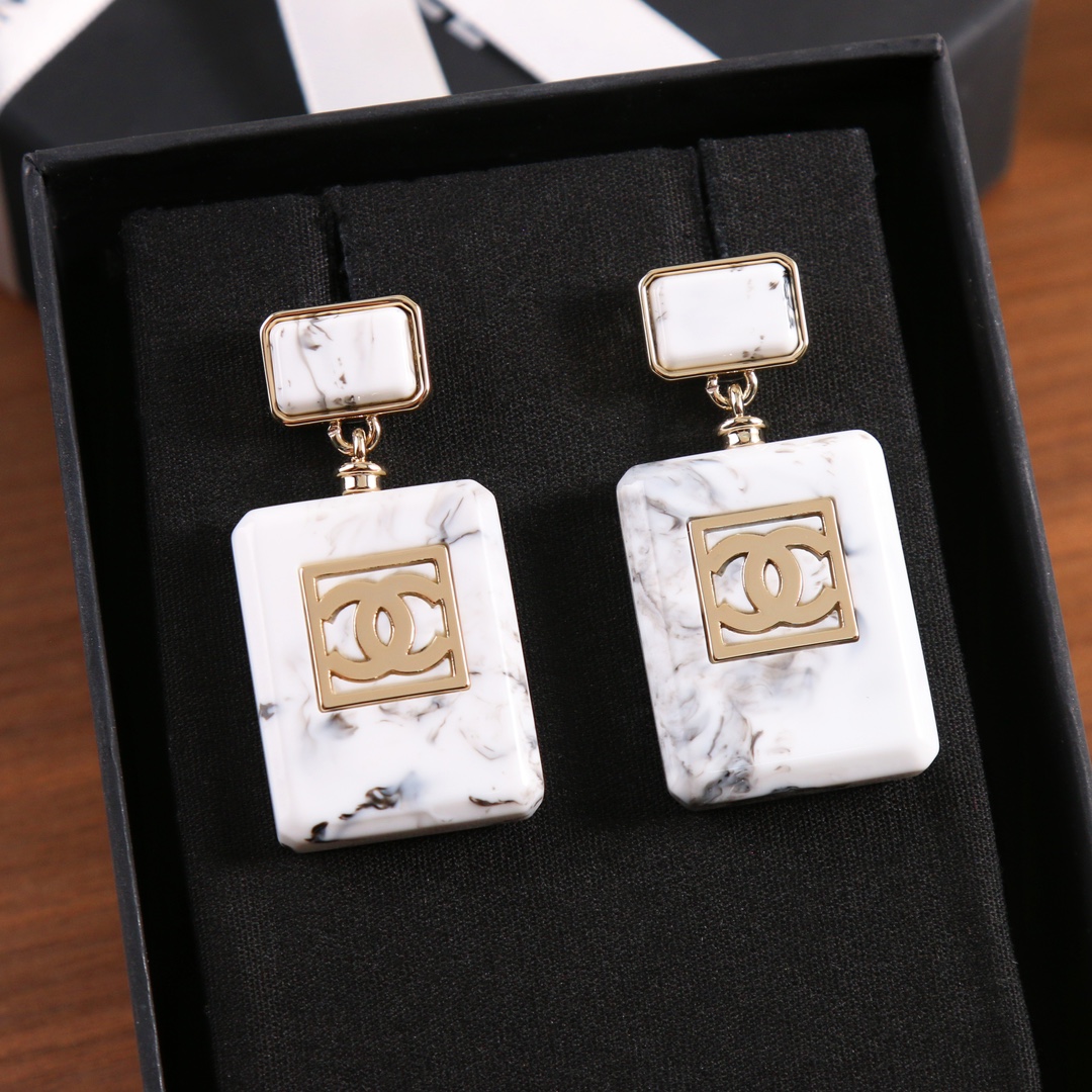 Chanel Earring