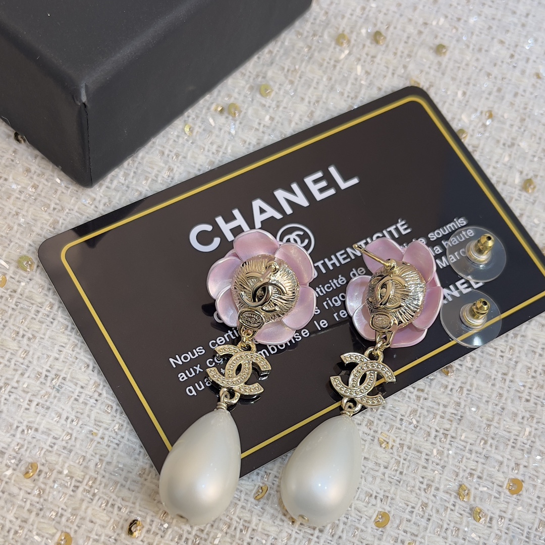 Chanel Earring