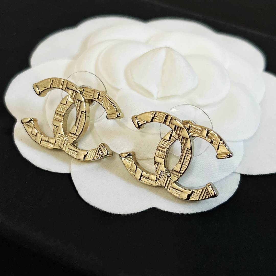 Chanel Earring